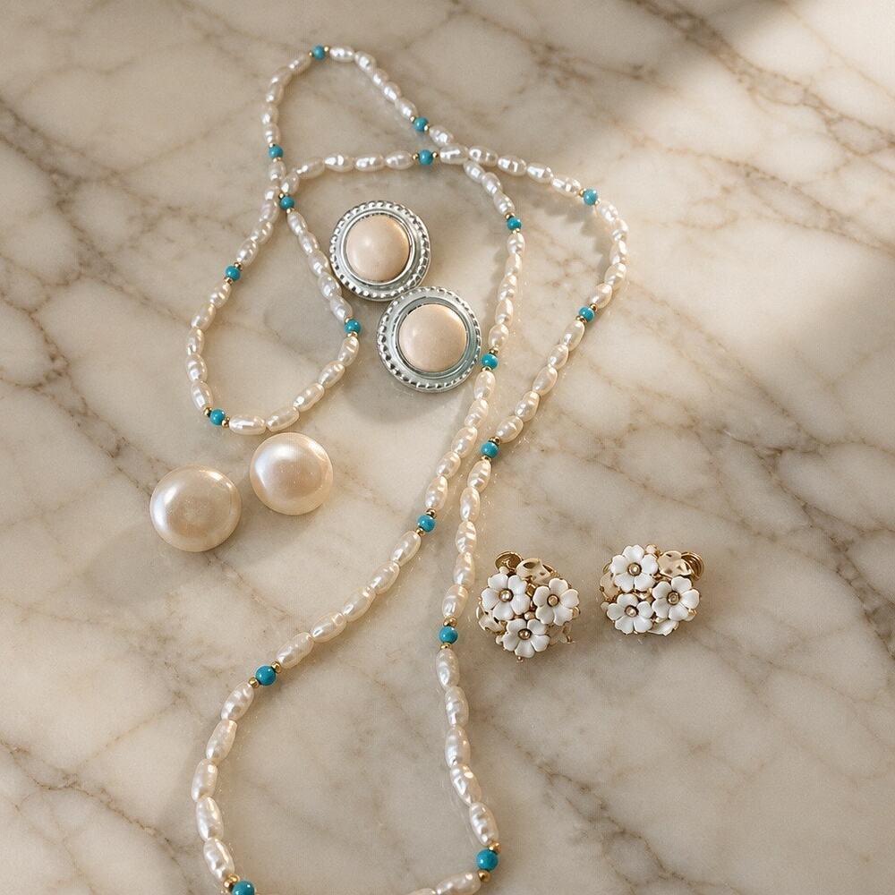 Mid-Century Vintage 4pc: Signed 1950s Coro Enamel Flower Earrings & Pearl Set